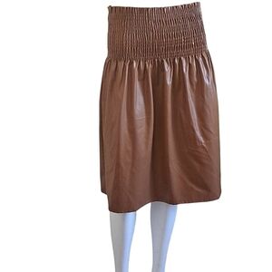 [Acting Pro] Smocked Waisted Faux Skirt Size Large Camel Color